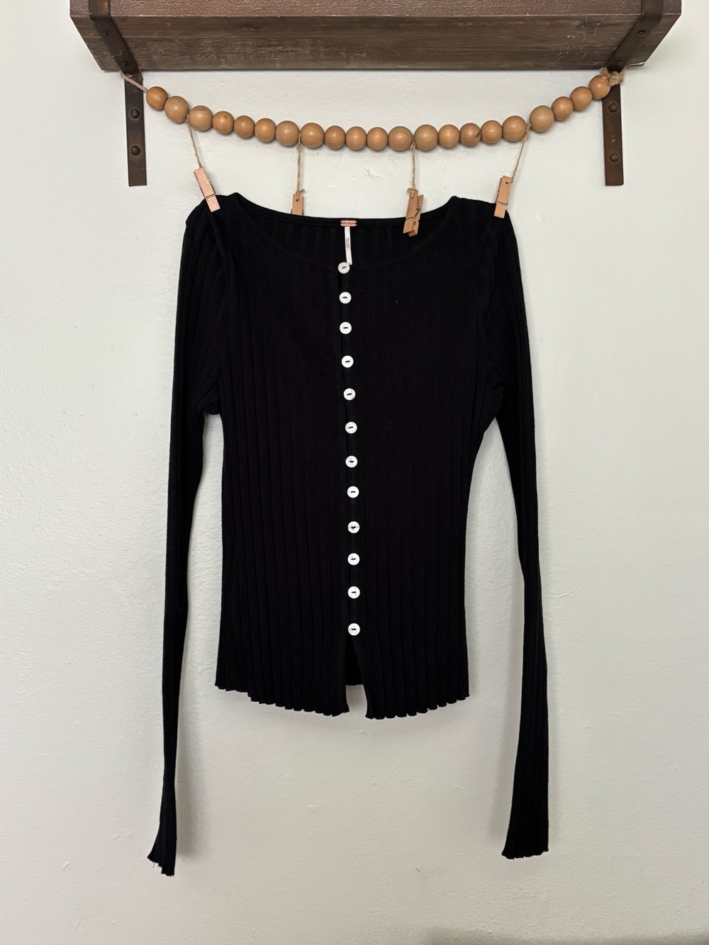 Black Ribbed Button-Front Long Sleeve Women's Top